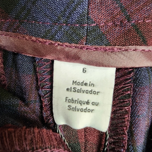 Calvin Klein Plaid Shorts Mid Rise Burgundy Navy Size 6 Clueless - Picture 10 of 16